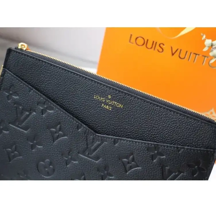 LV 20B570026 Bags 0523